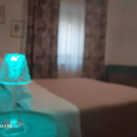 شقة Elster