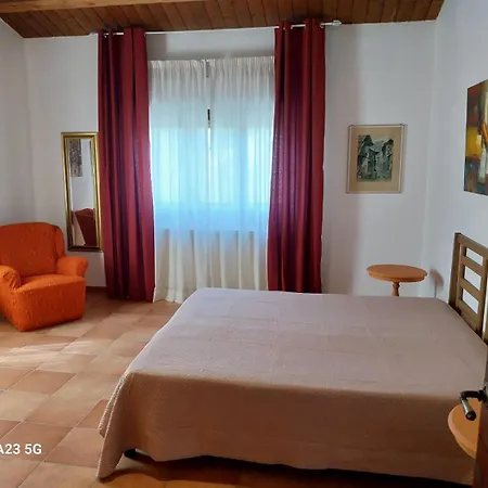 Elster Daire Collecorvino